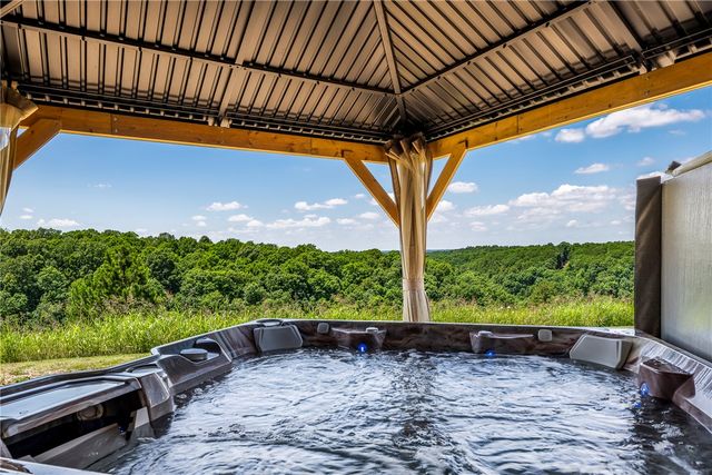 17874 Railroad Cut Road, Rogers, AR 72756