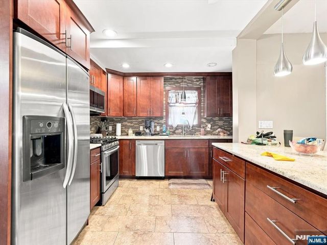 66 Ross Avenue, Hackensack, NJ 07601