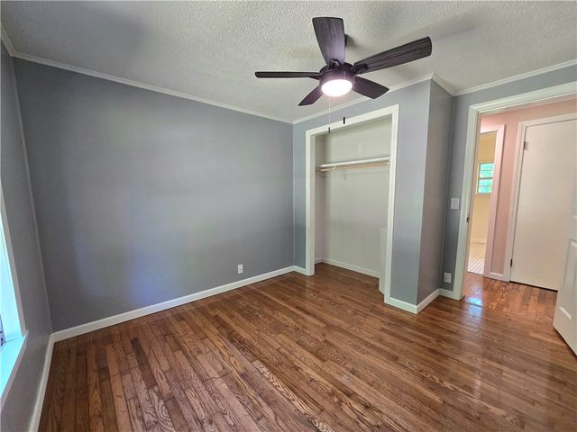 523 County Road 301, Eureka Springs, AR 72632