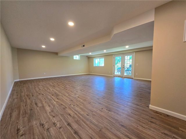 523 County Road 301, Eureka Springs, AR 72632