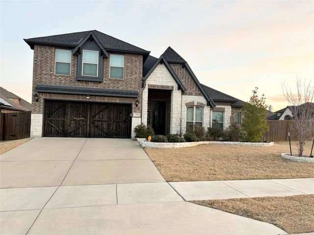 250 Bear Trail, Waxahachie, TX 75165