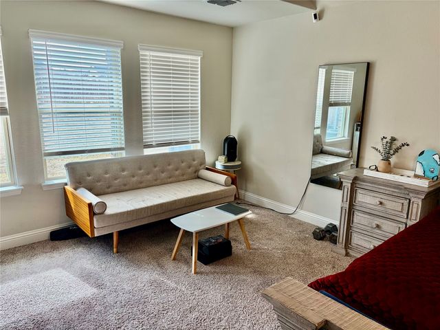 250 Bear Trail, Waxahachie, TX 75165