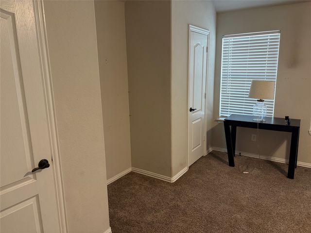 250 Bear Trail, Waxahachie, TX 75165