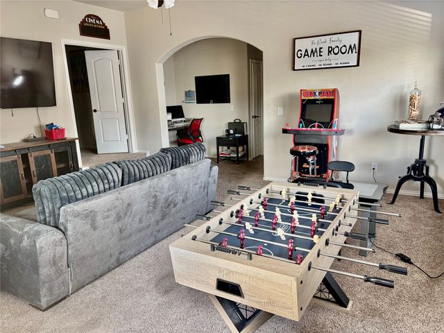 250 Bear Trail, Waxahachie, TX 75165