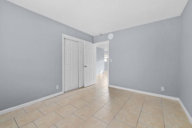 181 NW 42nd Street 3, Oakland Park, FL 33309