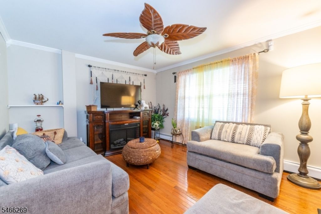 194 Pearl St, Paterson City, NJ 07501 — photo 4