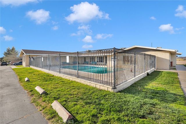 15251 Village Drive 52, Victorville, CA 92394