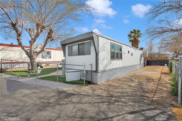 15251 Village Drive 52, Victorville, CA 92394