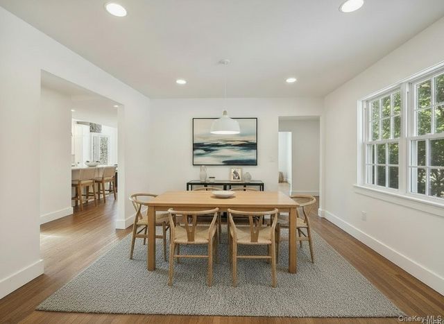 20 Upper Sheep Pasture Road, East Setauket, NY 11733