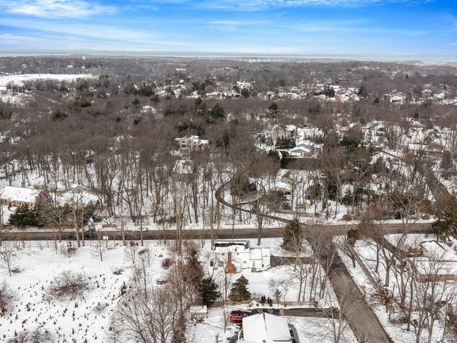20 Upper Sheep Pasture Road, East Setauket, NY 11733