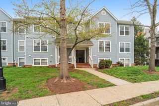 44118 NATALIE TER #302, Ashburn, VA 20147