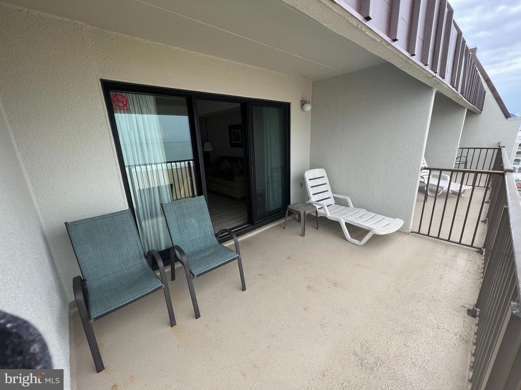Image 18 of property listing at 107 N ATLANTIC AVE #501 (WEEK 41), Ocean City, MD 21842