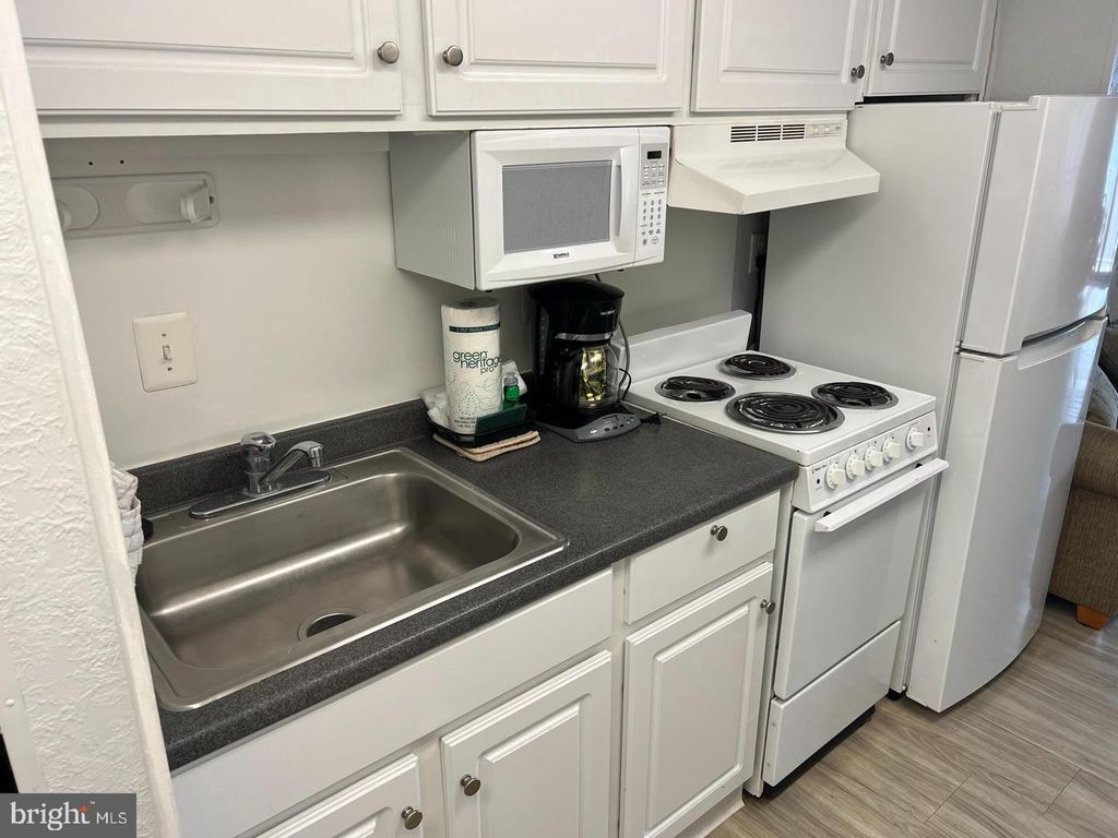 Image 2 of property listing at 107 N ATLANTIC AVE #501 (WEEK 41), Ocean City, MD 21842