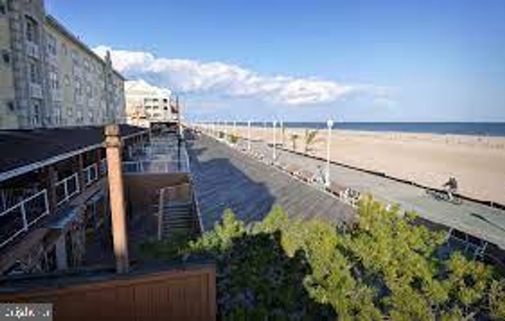 Image 25 of property listing at 107 N ATLANTIC AVE #501 (WEEK 41), Ocean City, MD 21842