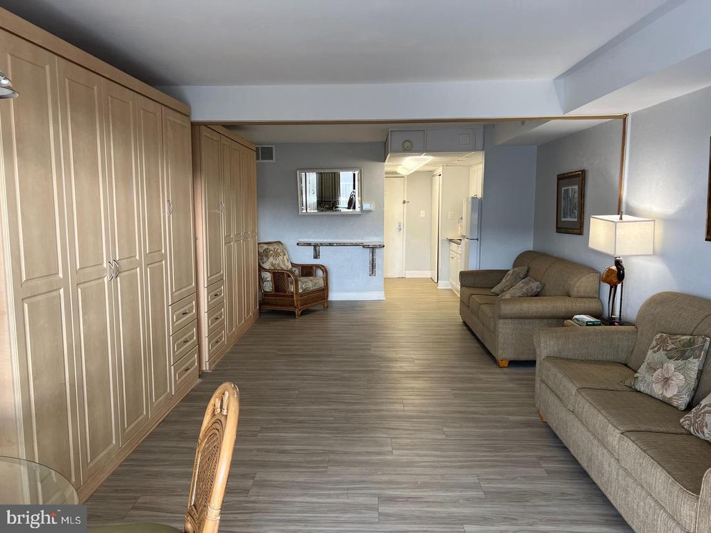 Image 3 of property listing at 107 N ATLANTIC AVE #501 (WEEK 41), Ocean City, MD 21842