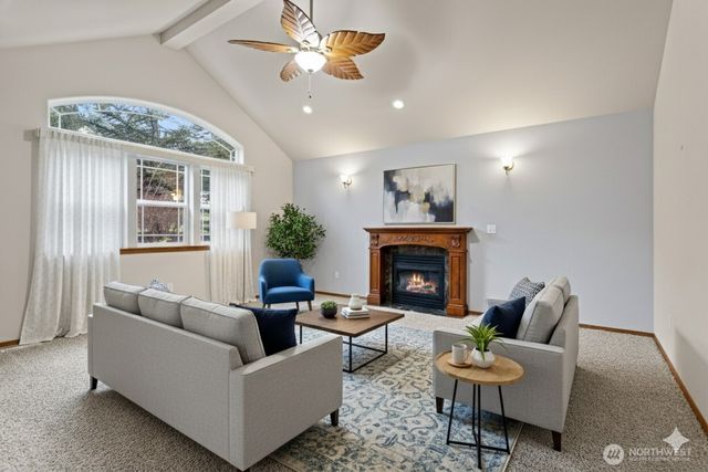 2487 S Flower Avenue, Port Orchard, WA 98366