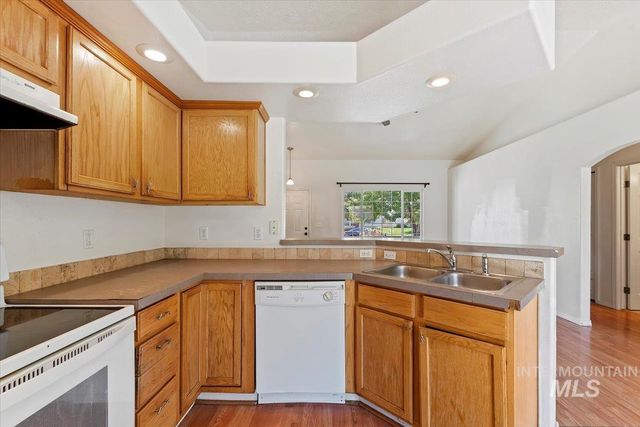 16701 Sadie Ave, Caldwell, ID 83607