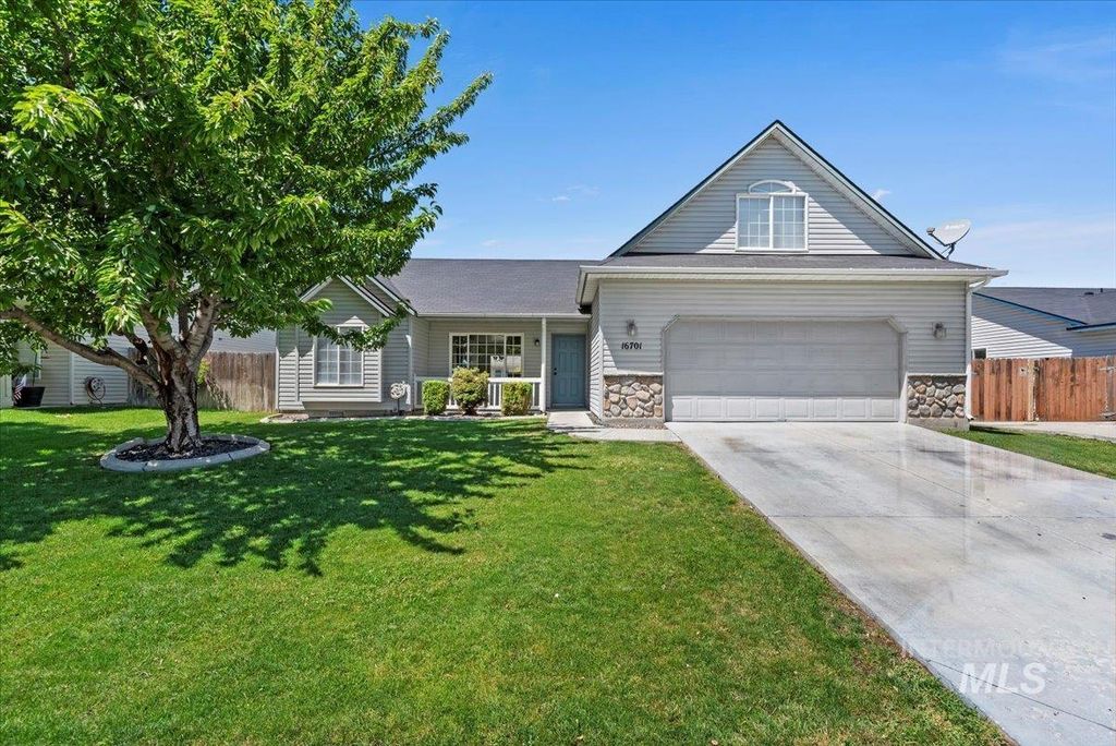 16701 Sadie Ave, Caldwell, ID 83607