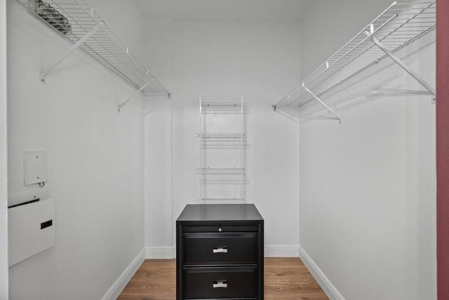 806 E Windward Way 323, Lantana, FL 33462