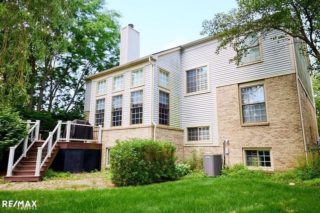 4199 Wincrest Ln, Rochester, MI 48306