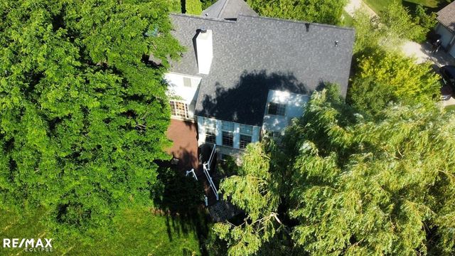 4199 Wincrest Ln, Rochester, MI 48306