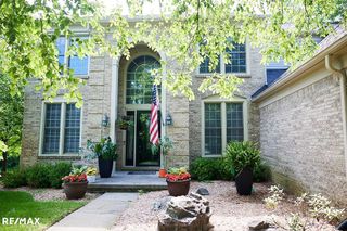 4199 Wincrest Ln, Rochester, MI 48306