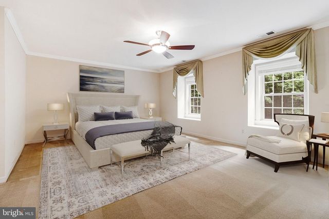 10009 NEW LONDON DR, Potomac, MD 20854