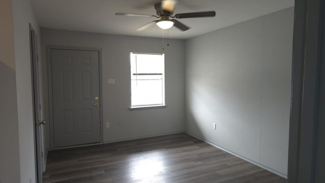 10209 Wiggins Street 7, Houston, TX 77029