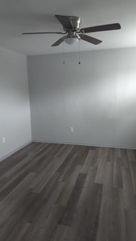 10209 Wiggins Street 7, Houston, TX 77029