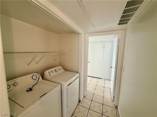 3131 Key Largo Drive 104, Las Vegas, NV 89120