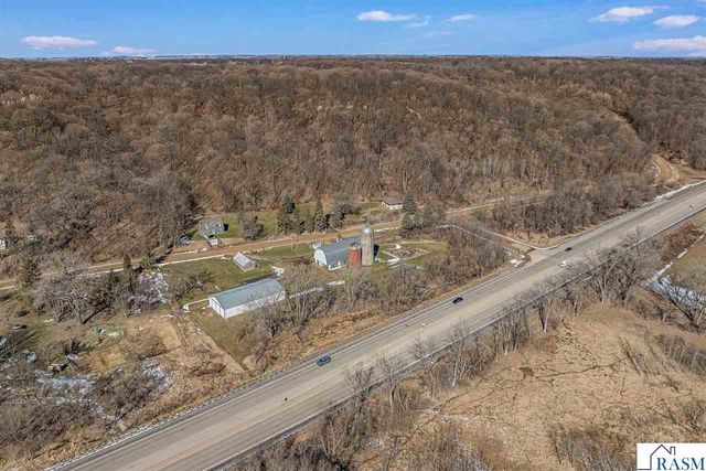 48050 Old River Bluff Road, St. Peter, MN 56082