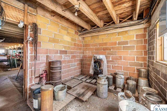 48050 Old River Bluff Road, St. Peter, MN 56082