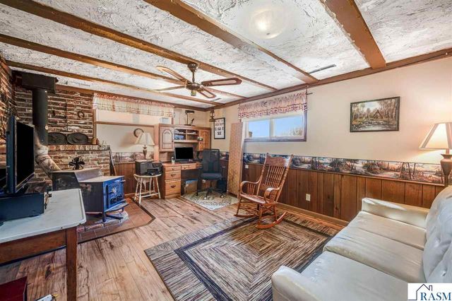 48050 Old River Bluff Road, St. Peter, MN 56082