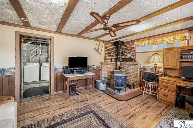 48050 Old River Bluff Road, St. Peter, MN 56082