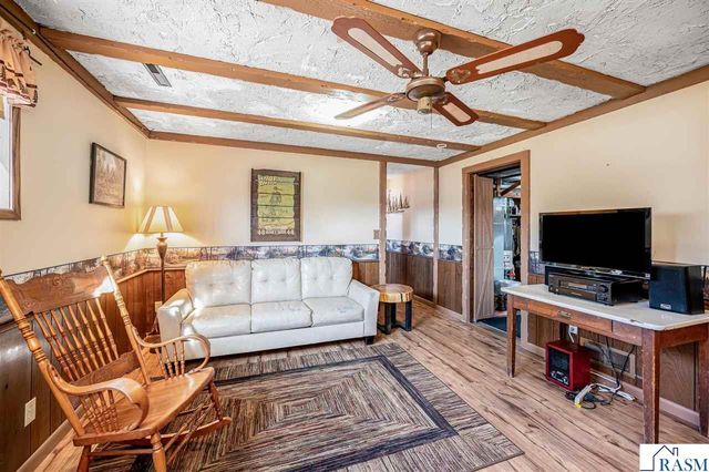 48050 Old River Bluff Road, St. Peter, MN 56082