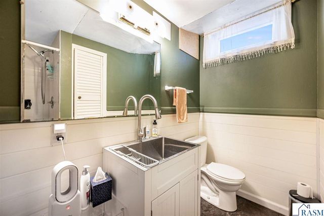 48050 Old River Bluff Road, St. Peter, MN 56082