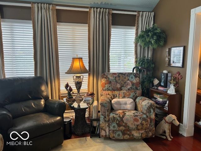 7386 Lake Lakota Place, Indianapolis, IN 46217