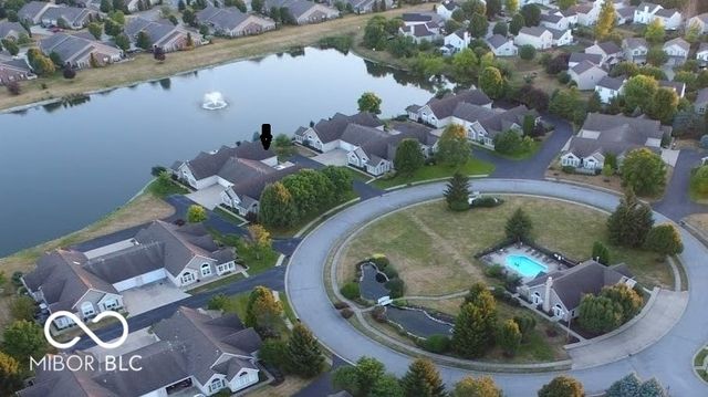 7386 Lake Lakota Place, Indianapolis, IN 46217