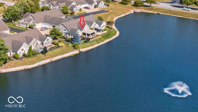 7386 Lake Lakota Place, Indianapolis, IN 46217