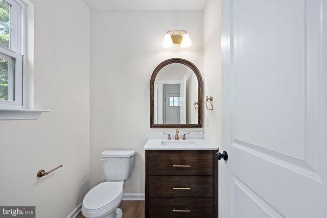 107 SAYLERS CREEK RD, Locust Grove, VA 22508