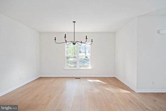 107 SAYLERS CREEK RD, Locust Grove, VA 22508