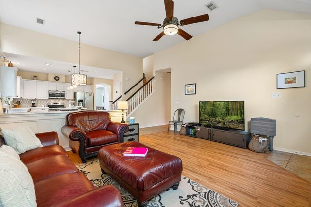 30 Lyreleaf Place, The Woodlands, TX 77382