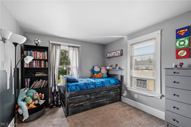 307 E Liberty Street, Girard, OH 44420