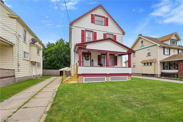 307 E Liberty Street, Girard, OH 44420