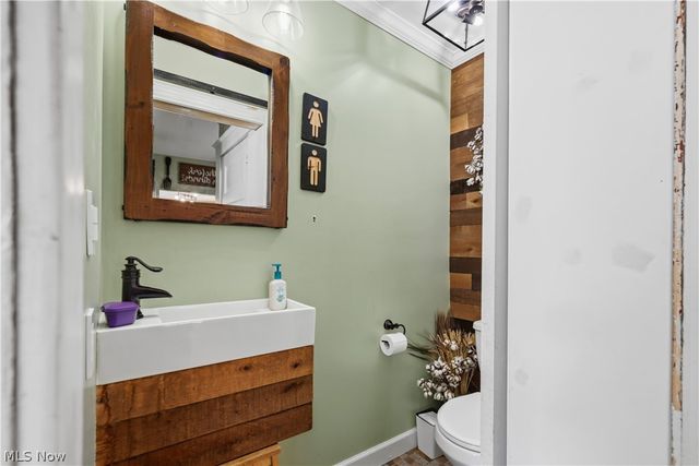 307 E Liberty Street, Girard, OH 44420