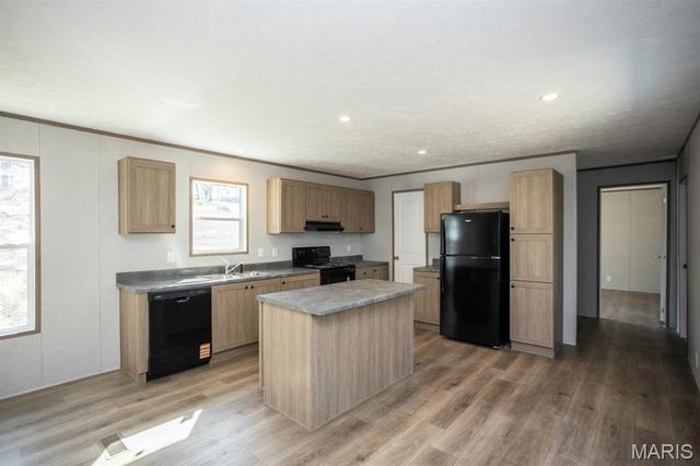 18356 Lassiter Lane, Waynesville, MO 65583