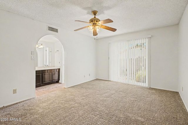 4415 W MORROW Drive, Glendale, AZ 85308
