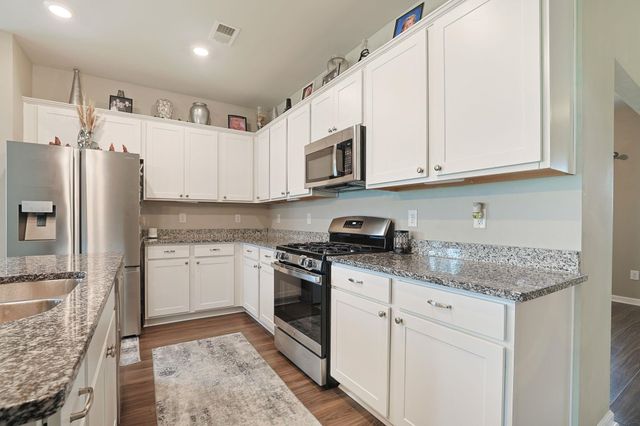1221 Boswell Ct., Conway, SC 29526