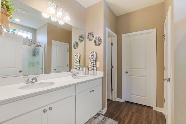 1221 Boswell Ct., Conway, SC 29526