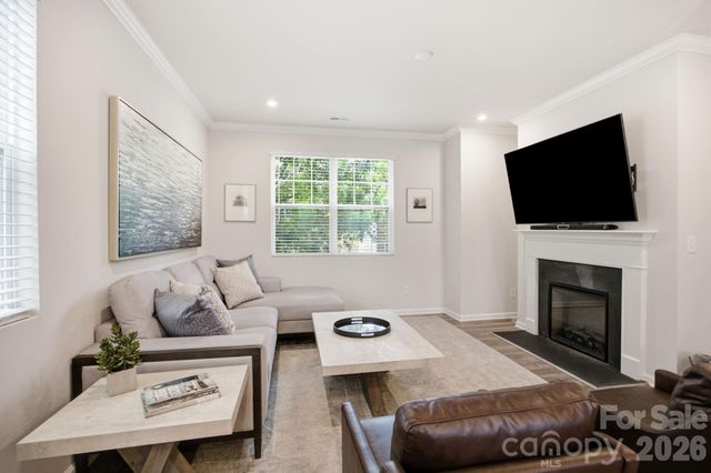 16716 Summers Walk Boulevard, Davidson, NC 28036